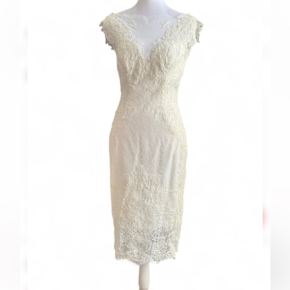 Blue Willow Bridal by Anne Barge reception bridal fitted midi